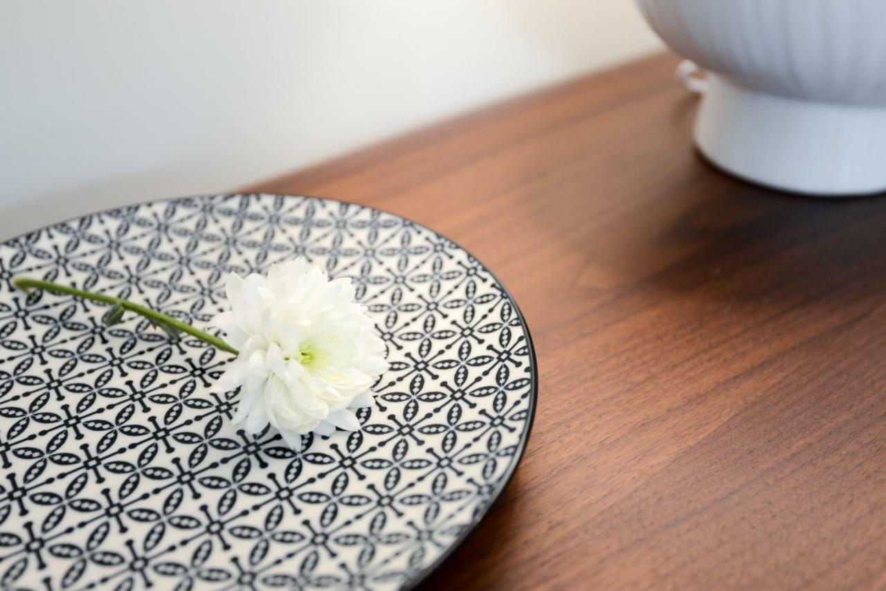 Blue House Porto Apartments - Parking Екстер'єр фото